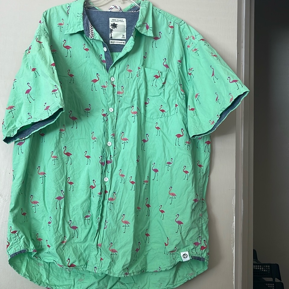 Short sleeve flamingo Button up